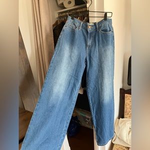 Universal Thread Wide Leg Jeans NWT